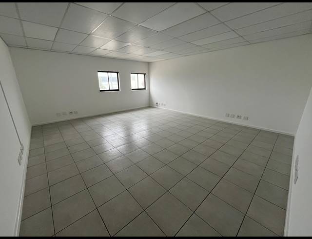 420M² WAREHOUSE TO LET IN RIVERGATE